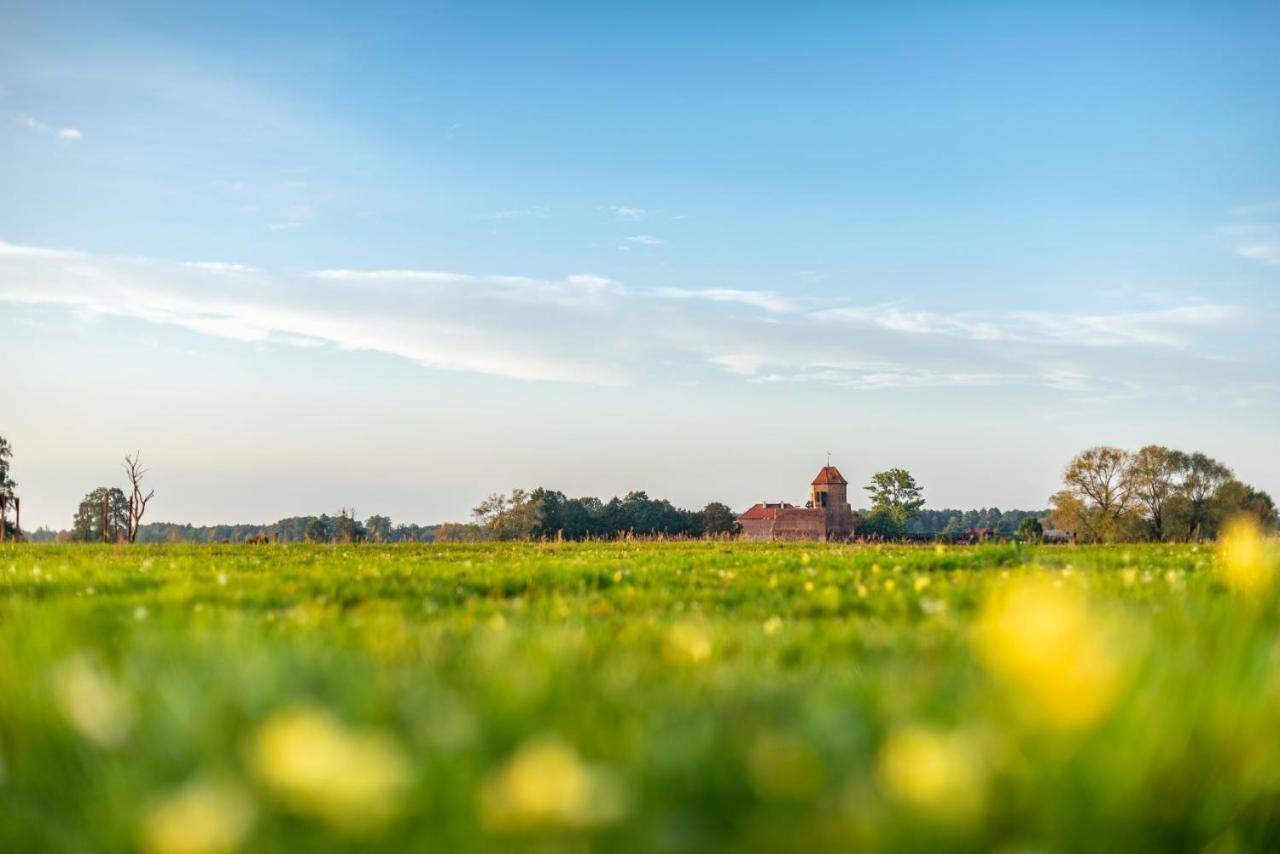Noclegi Liw Apartments Hotel Apartamenty Węgrów Bagian luar foto
